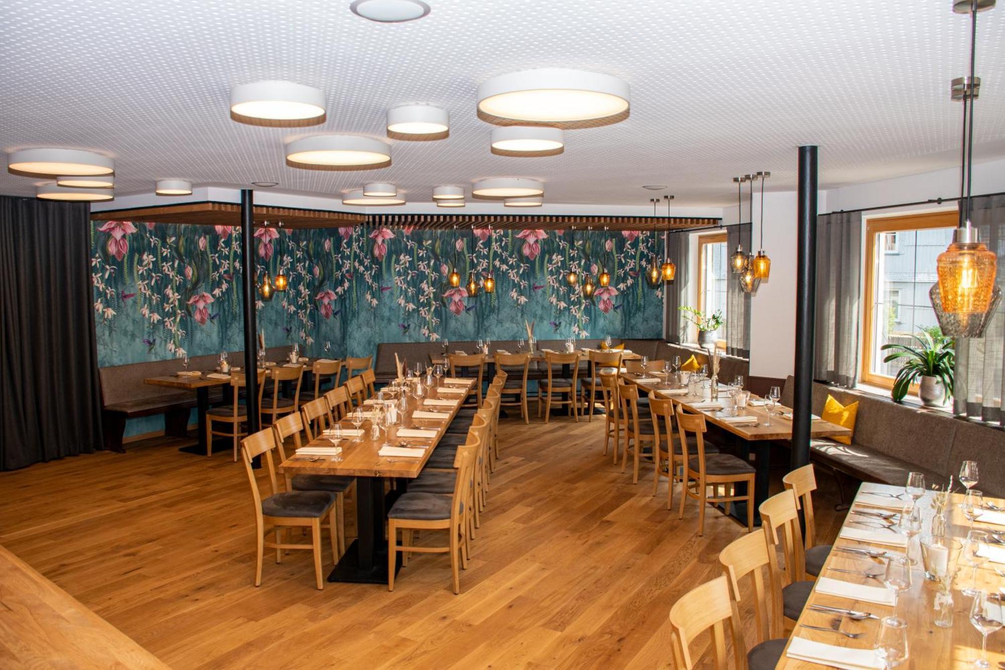 Deutsches Haus Hotel Restaurant Gastwirtschaft Biergarten Am Radweg Bermuthshain Esterno foto