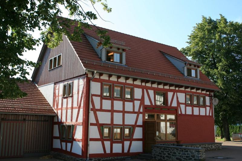 Deutsches Haus Hotel Restaurant Gastwirtschaft Biergarten Am Radweg Bermuthshain Esterno foto